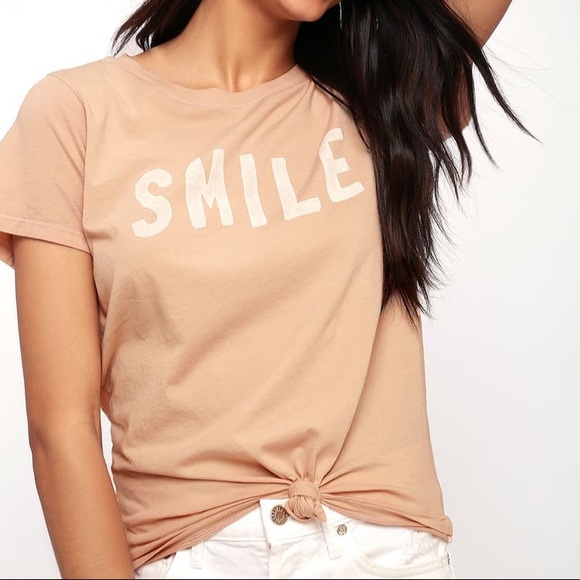 NWOT Lulus DAY tan knotted tee - Picture 3 of 7